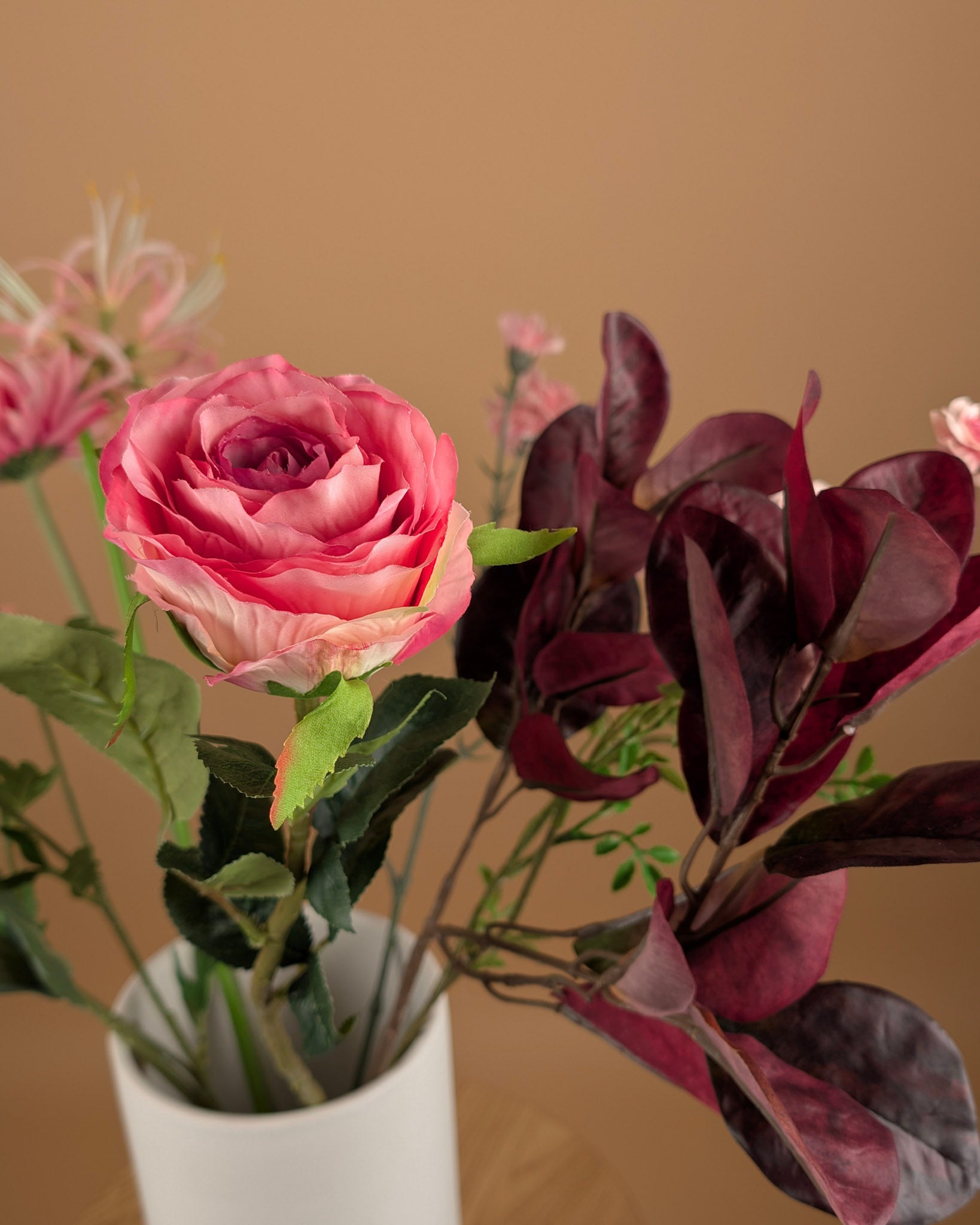 Zijdeboeket Amara – Roze / Blush – 70 cm