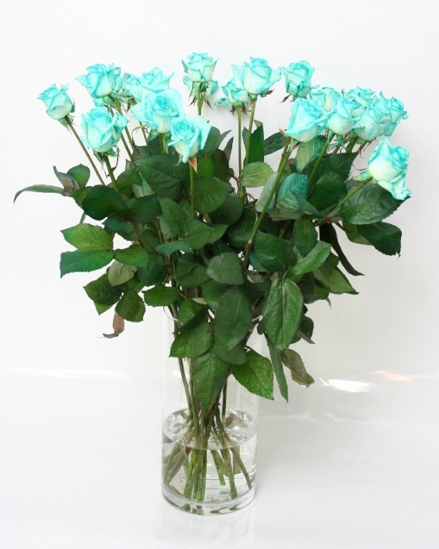 Rose bouquet of long medium large -flowered roses Ice blue