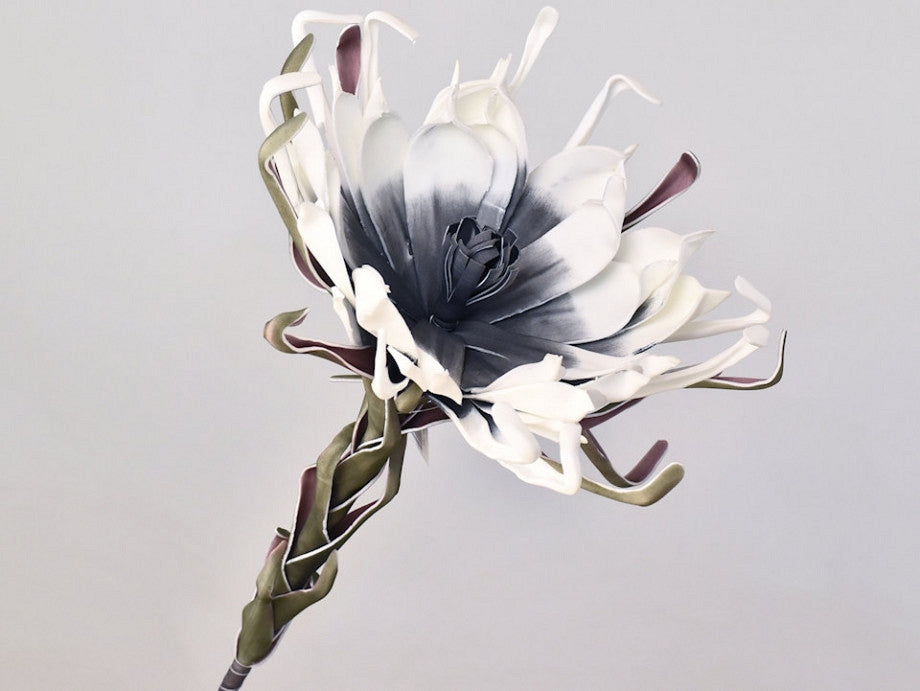 Foam flower white anthracite Ø 35 cm