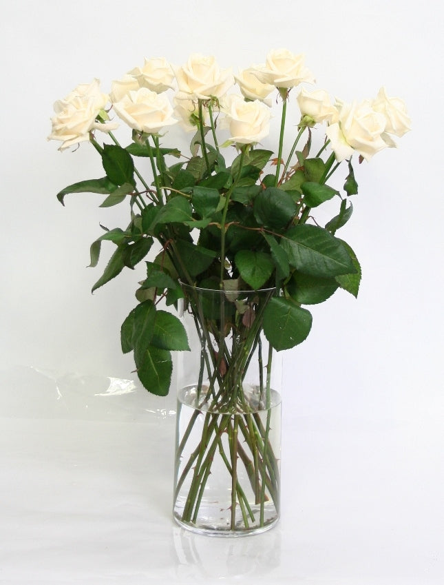 Roses bouquet of 10 long small large -flowered salmon roses